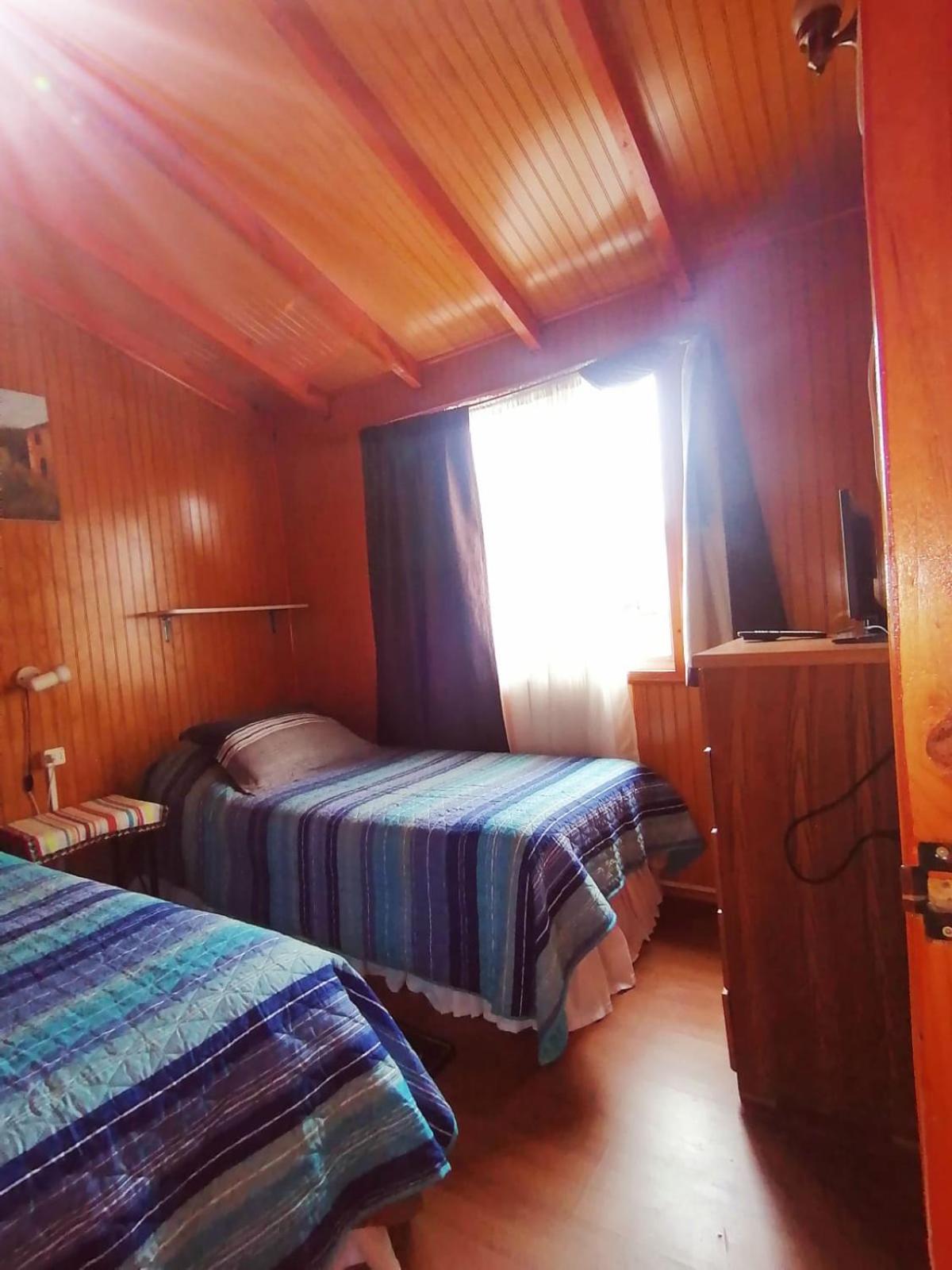 Hospedaje Familiar Dona Juanita Puerto Montt Bagian luar foto